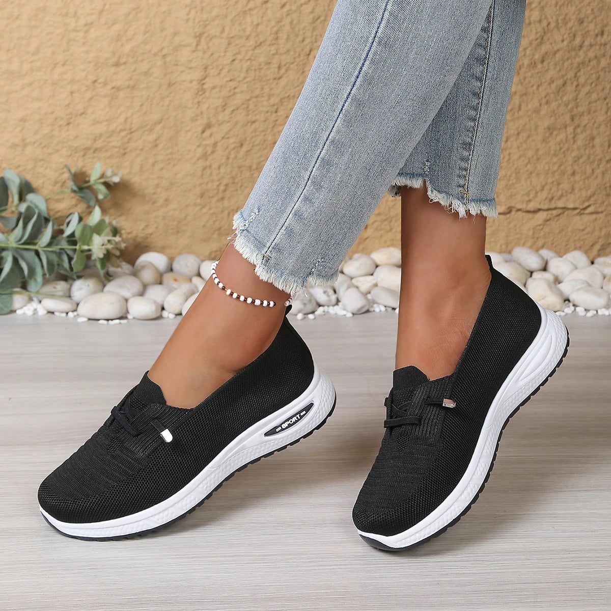 Women's shoes 2026 casual sneaker new style color single shoes versatile, casual and fashionable work shoes free shippiing shoes