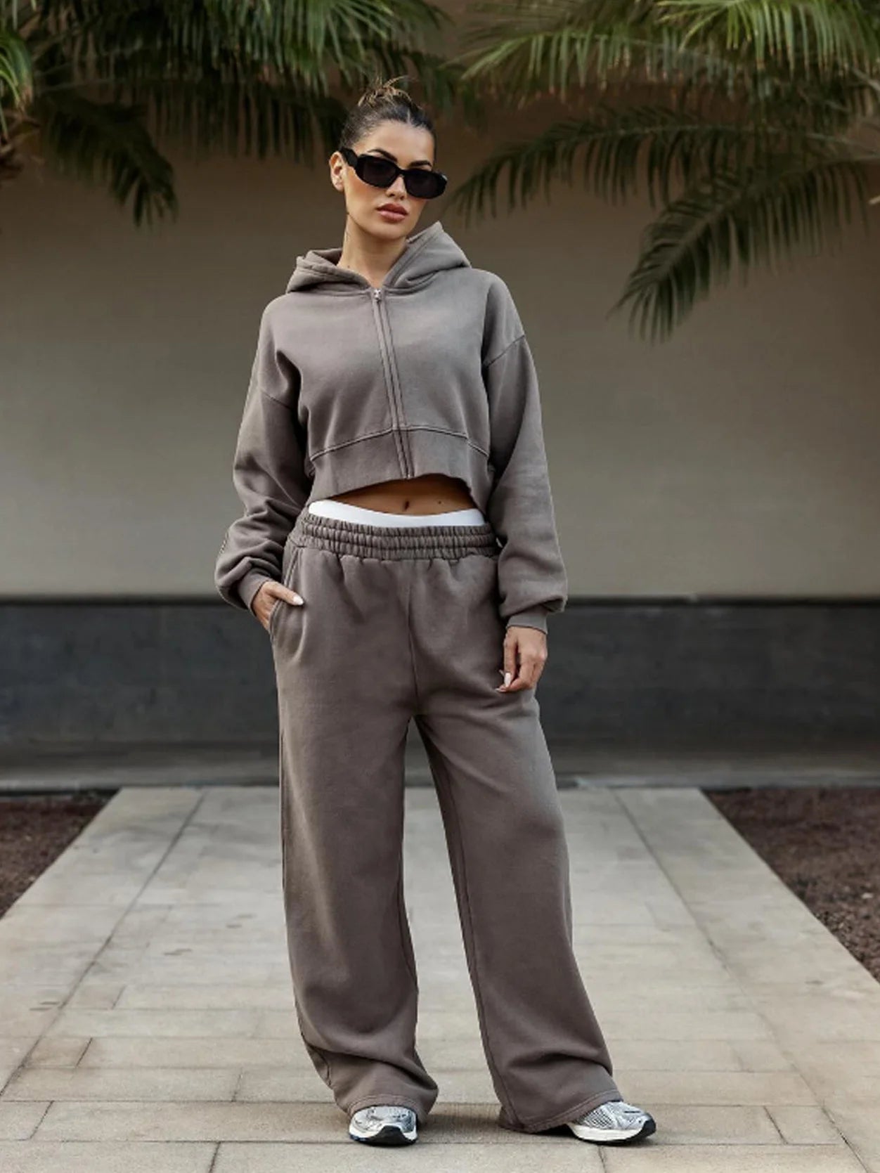 Women's Fall Winter Hooded Sweatshirt Set, Long Sleeve Short Top & Drawstring Waist Pants, Casual Sportswear for Ladies
