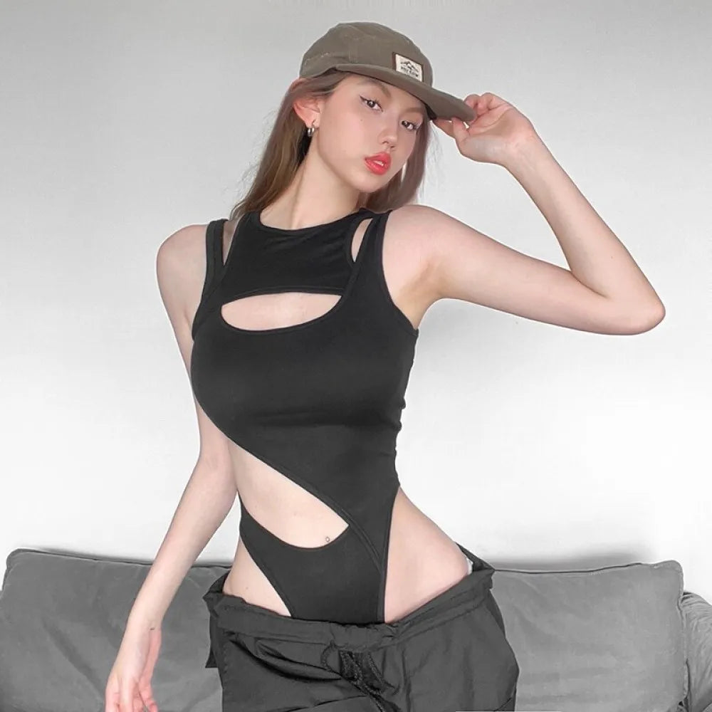 SylCue Irregular Hollow Design Bodysuit Woman 2026 Spring New Style o-Neck Sleeveless Skinny Stretch Street Sexy Fashion Bodycon