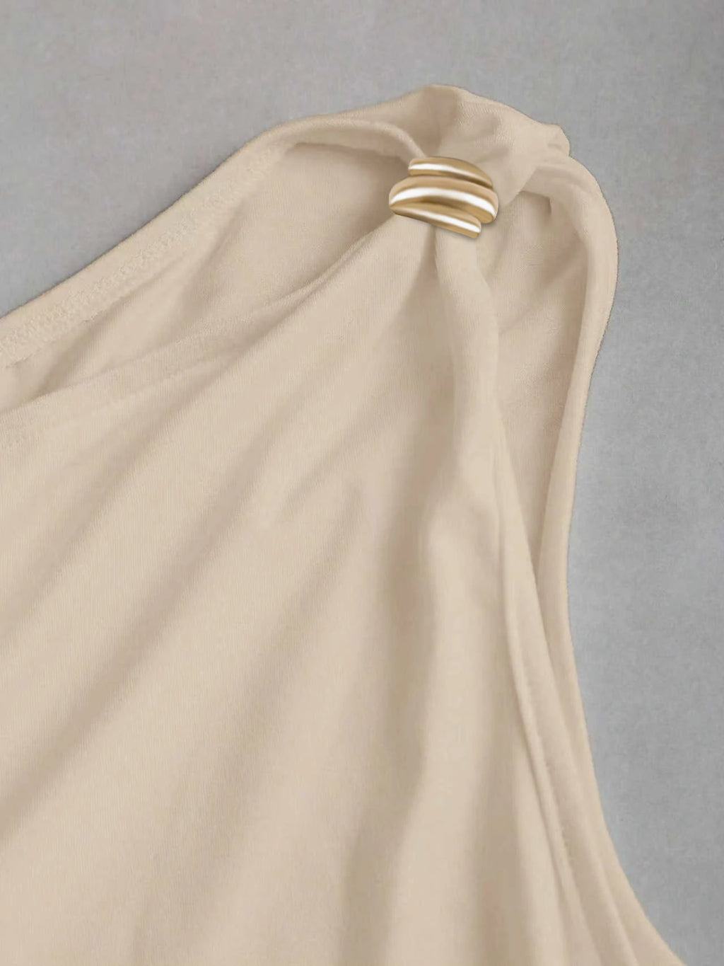 Women One Shoulder Ruched Bodysuit Gold Buckle Decor Sleeveless Form Fitting Jumpsuit